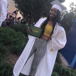 Meet your Posher, Jamisha